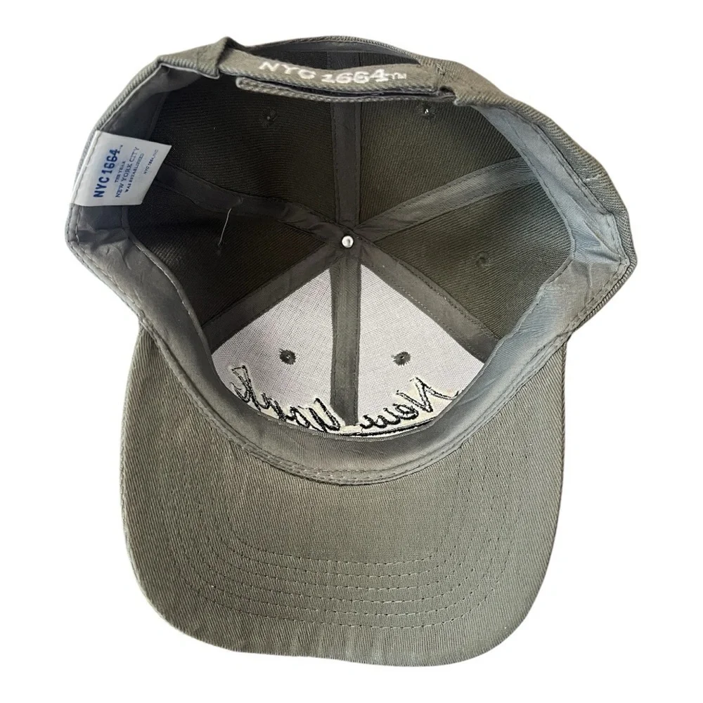 NYC 1664 INC New York City 1664 Baseball Cap NWT Gray, Black & White Uniex